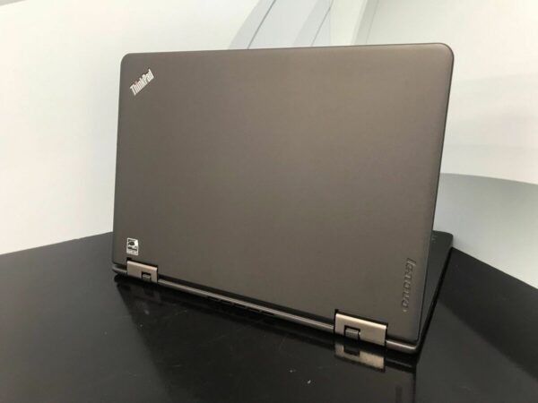 (Refurbished) Lenovo ThinkPad Yoga 370 Windows - 7th Gen Intel i5 / 8GB RAM / 256 SSD / 13.3 inches FHD Touch Screen / Convertible Laptop - Image 2